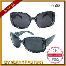 F7586 promotionnels personnalisés lunettes de soleil en plastique coloré